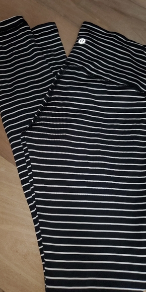 lululemon athletica Pants - RARE Lululemon Wunder Under parallel striped